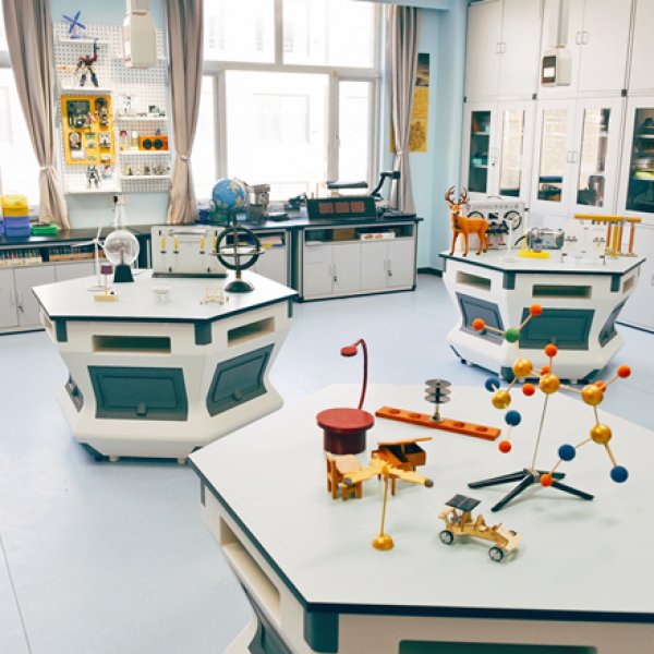 【#2437】28-33k before tax Private school G5 Math & Science homeroom teacher in Beijing